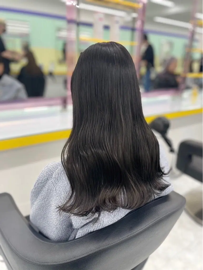ロング カラー 透明感カラー ヘアカラー 🧸モテブラウン/ ベージュ🥯カホ🍯のヘアスタイル
