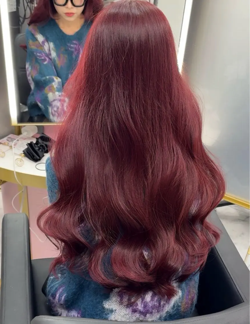ロング カラー ヘアカラー 中山 ちかのヘアスタイル