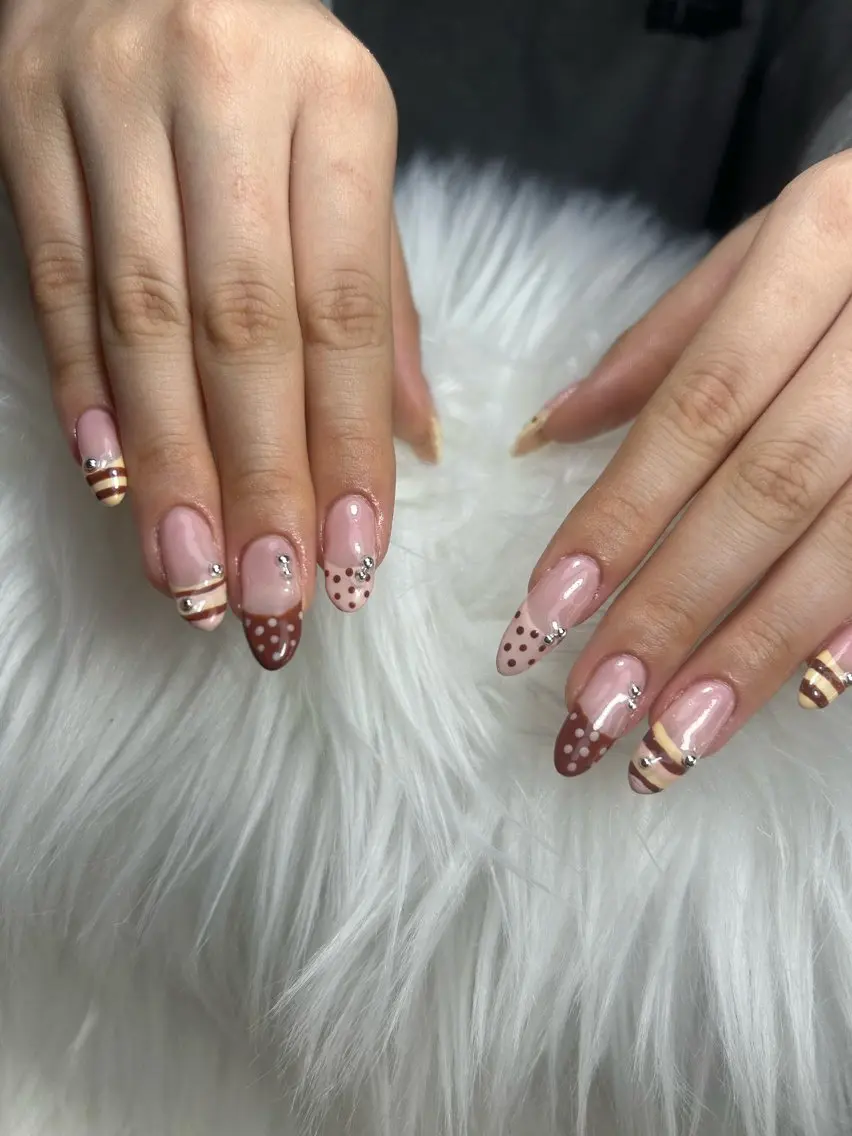 ロング ハンドネイル 古賀 はるみのネイルデザイン