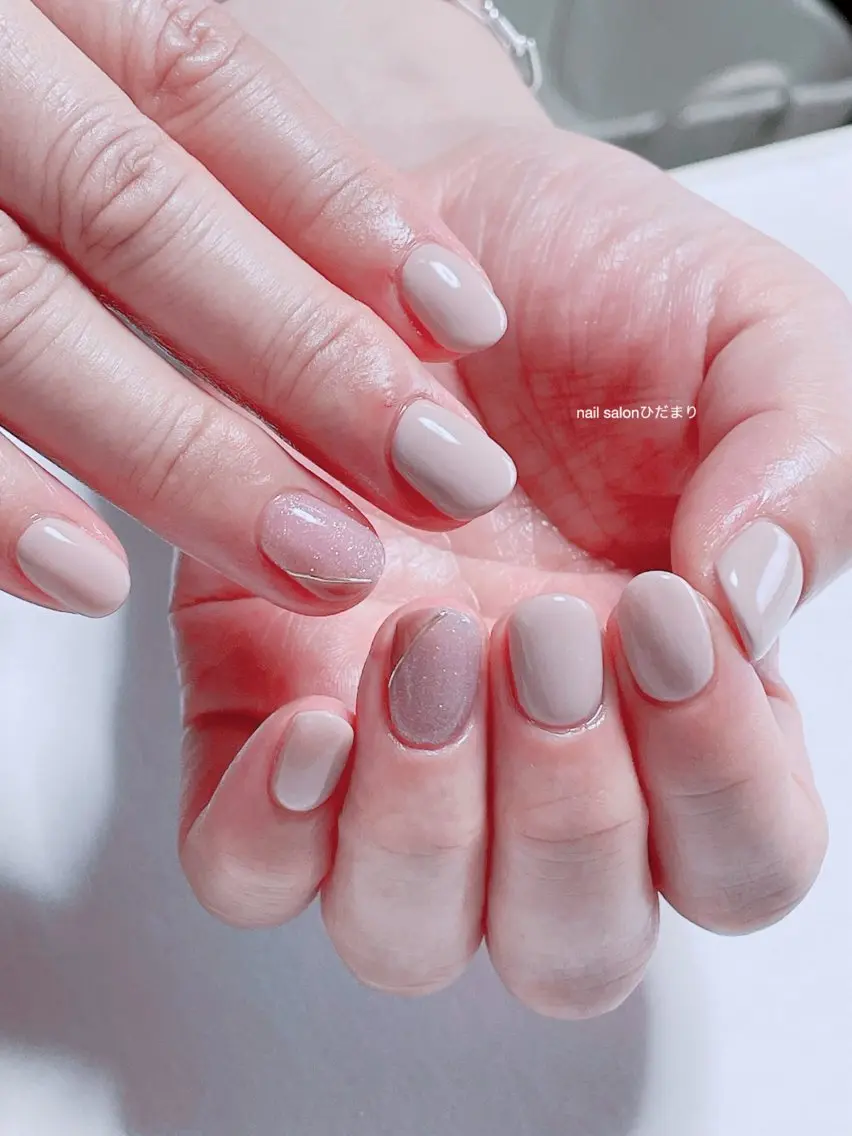 ネイル ミラーネイル 持ち込み ハンドネイル NailSalon ひだまりのネイルデザイン