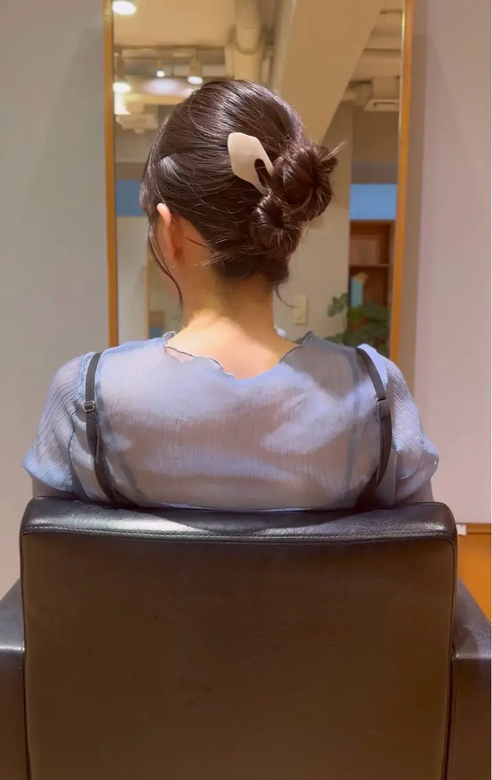 セミロング ヘアアレンジ ヘアセット 🎗️【ヘアセット 美眉】吉川玲🎗️のヘアスタイル