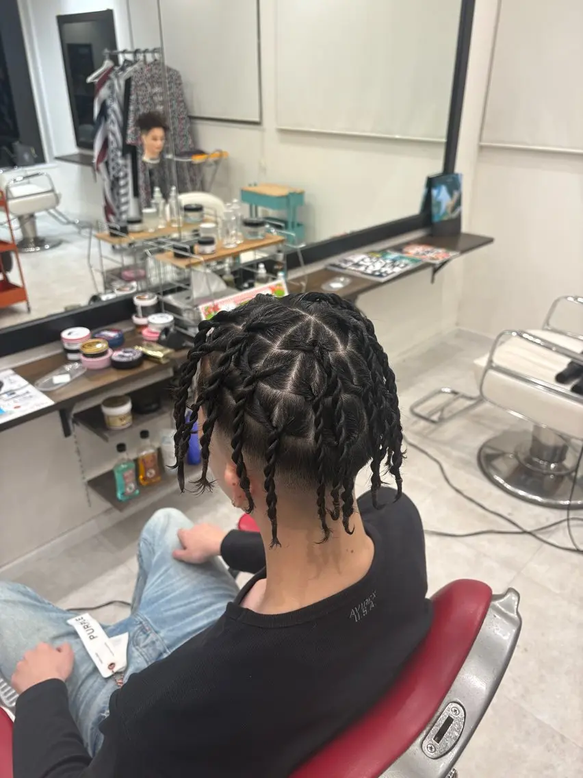 ミディアム メンズ エクステ ヘアセット 本間 颯太のヘアスタイル