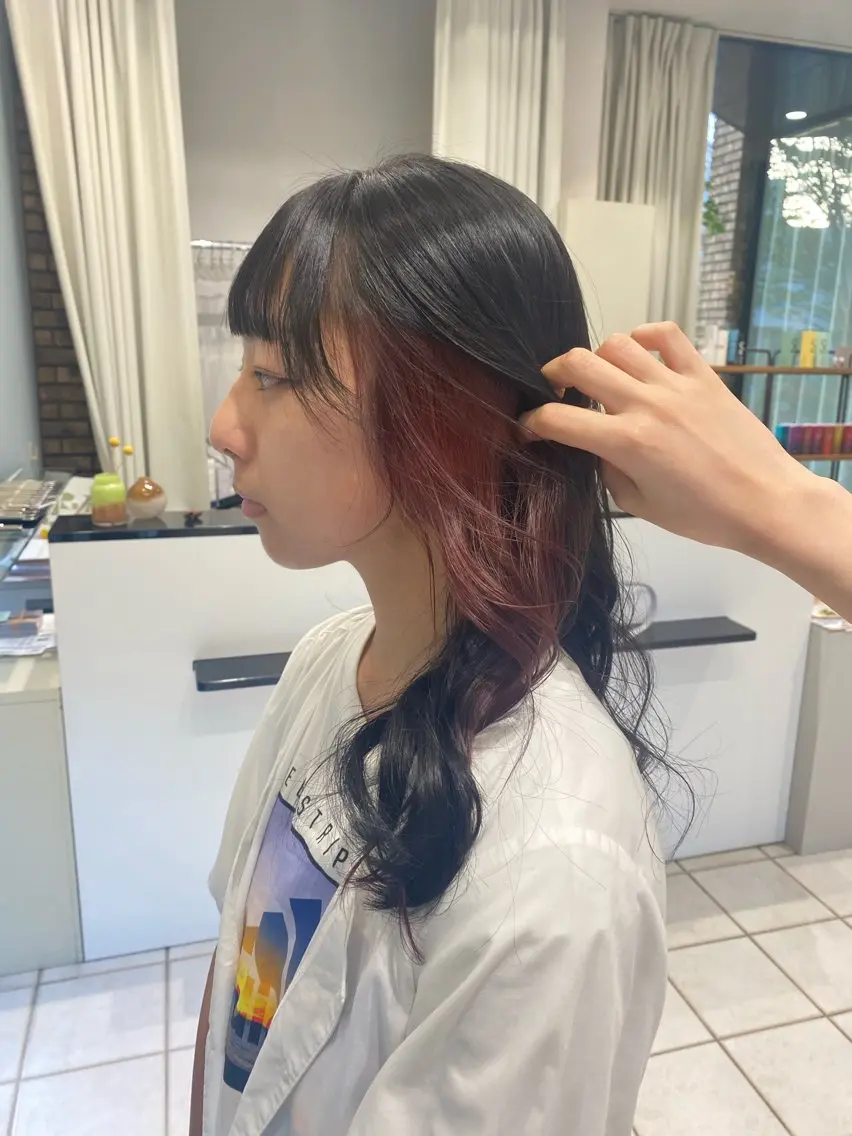 カラー インナーカラー ピンクカラー serio miai 石原麻尋のヘアスタイル