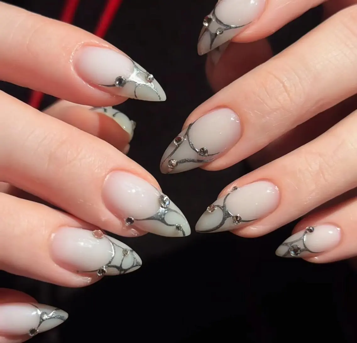 ネイル ハンドネイル she’s nailのネイルデザイン