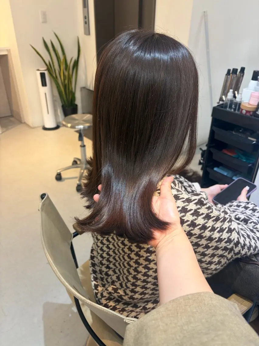 ミディアム カット ヘアカラー トリートメント ✨色持ちの良い艶 カラー✨蟹江真世のヘアスタイル