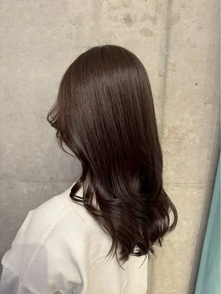 ロング カラー KURUMU 越後匡貴のヘアスタイル