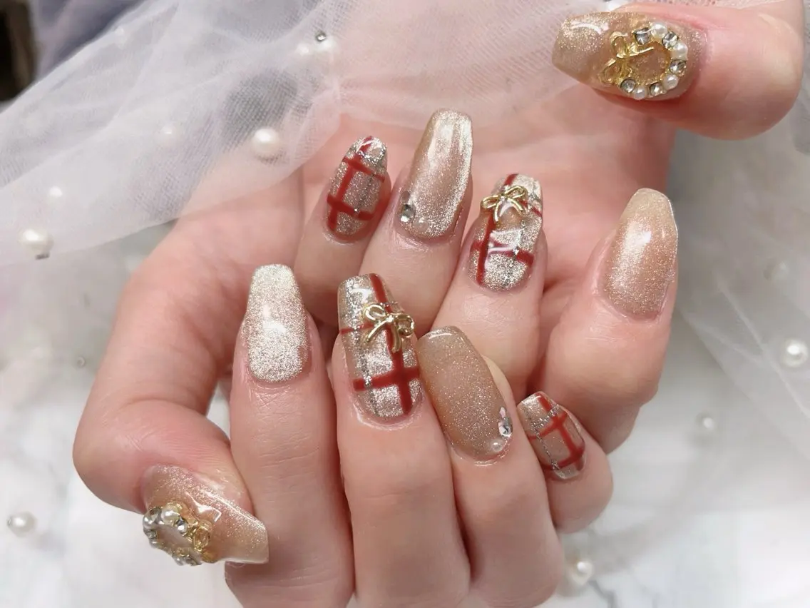 ネイル Crystal Nailのネイルデザイン