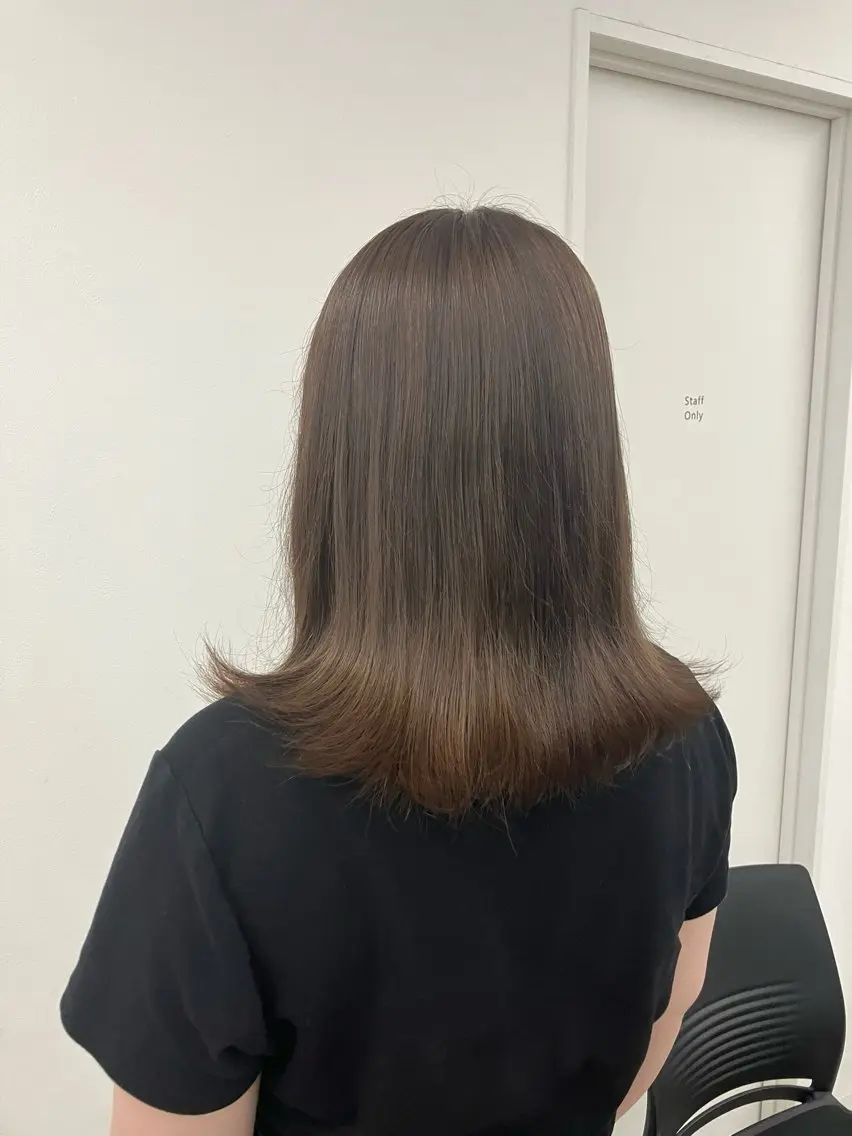 セミロング カラー ヘアアレンジ 💓色落ちまで綺麗な 垢抜けカラー💓のヘアスタイル