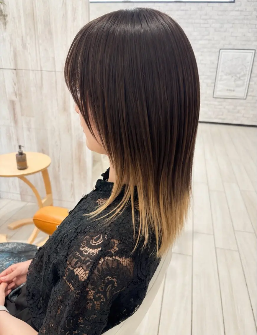 セミロング レイヤーカット シースルーバング カット noi/ MANAMIのヘアスタイル
