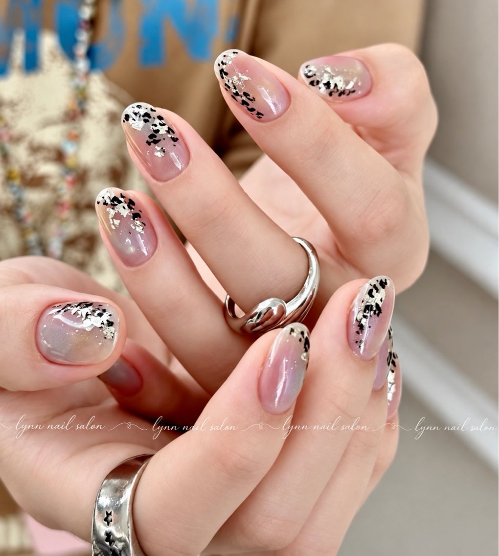 ネイル ボルドー ブラウン フットネイル フレンチネイル グラデーション ハンドネイル Lynn_ Nailのネイルデザイン