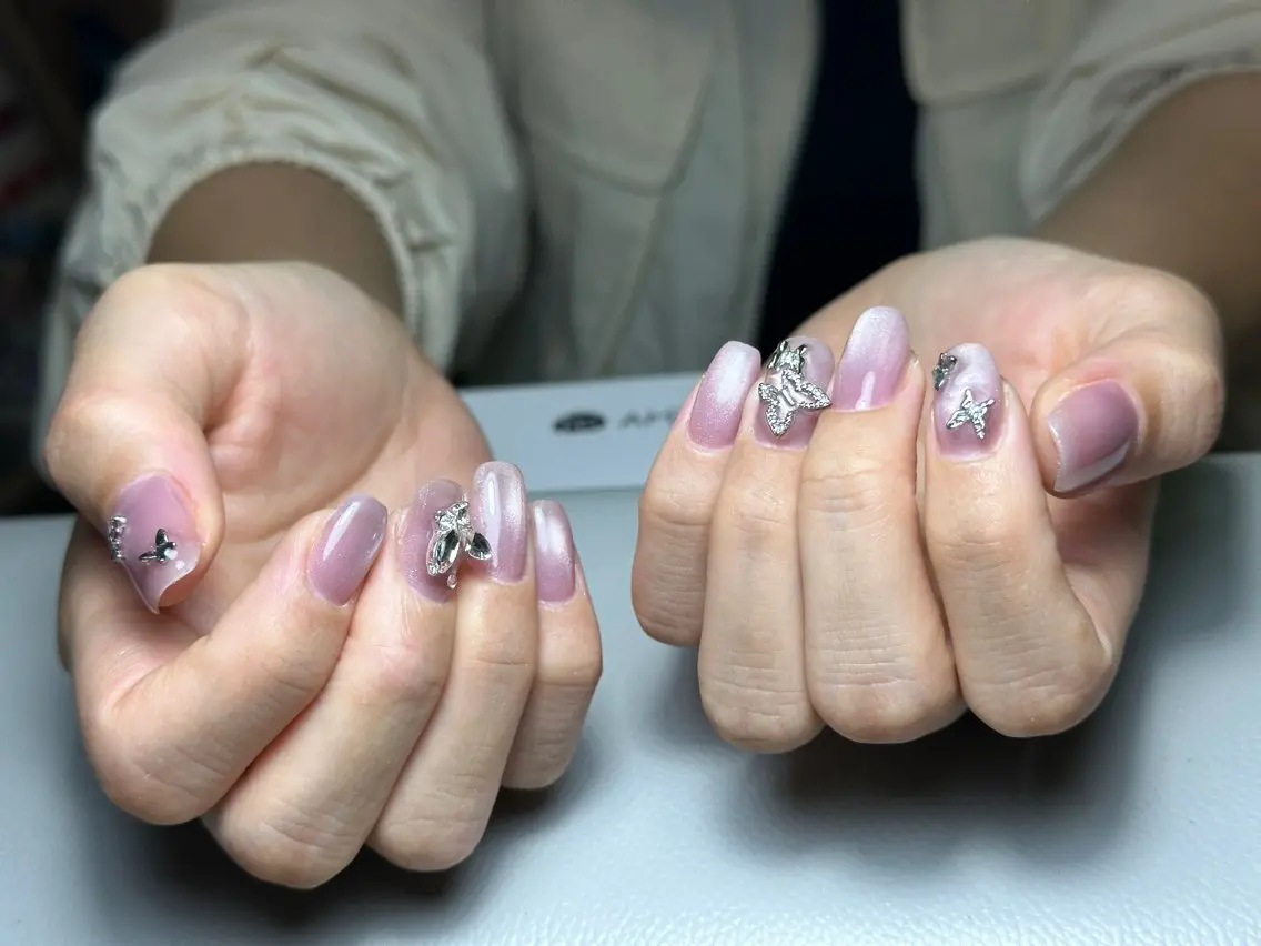 ネイル Eveネイル チップスカルプ専門店のネイルデザイン