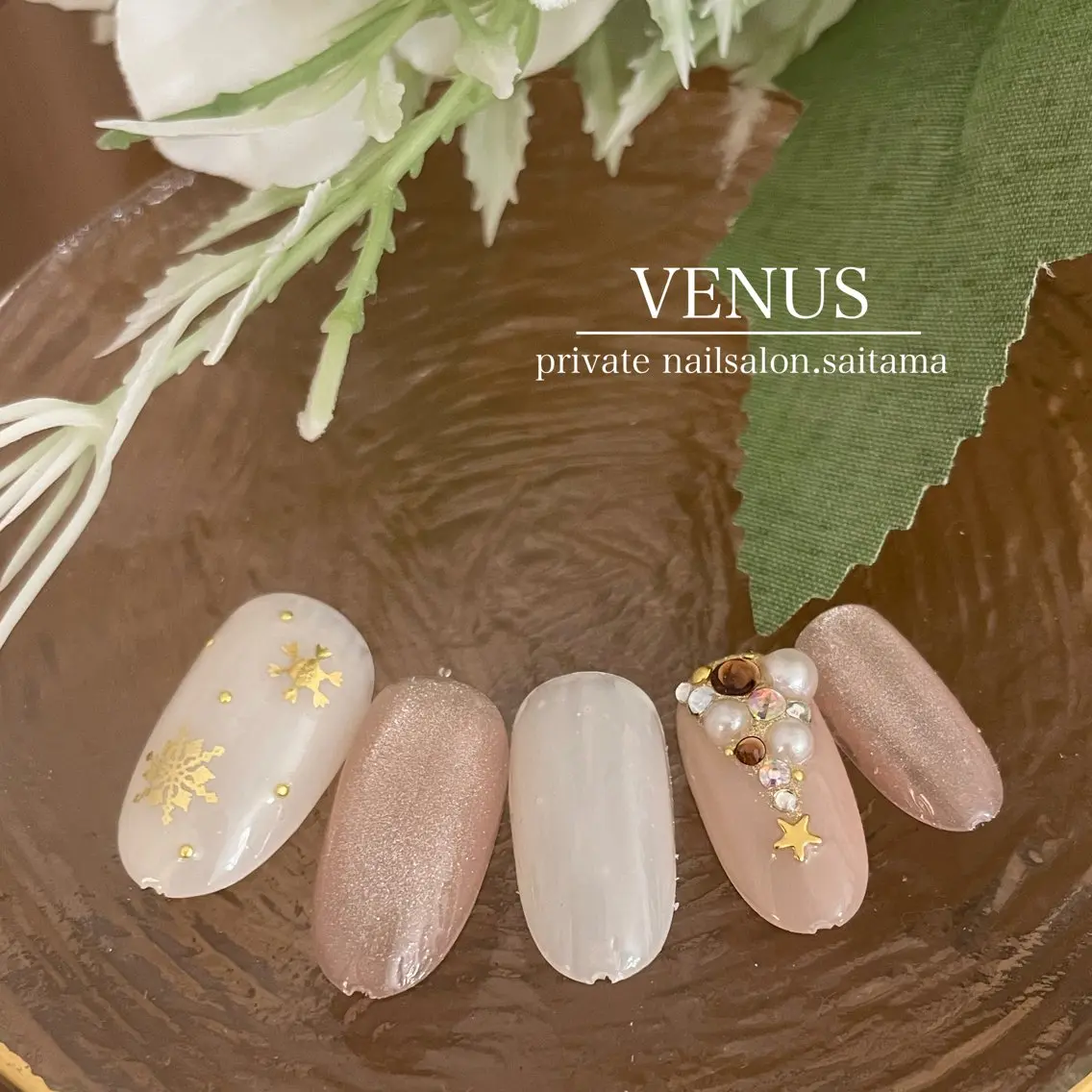 ネイル マグネットネイル nailsalon VENUSのネイルデザイン