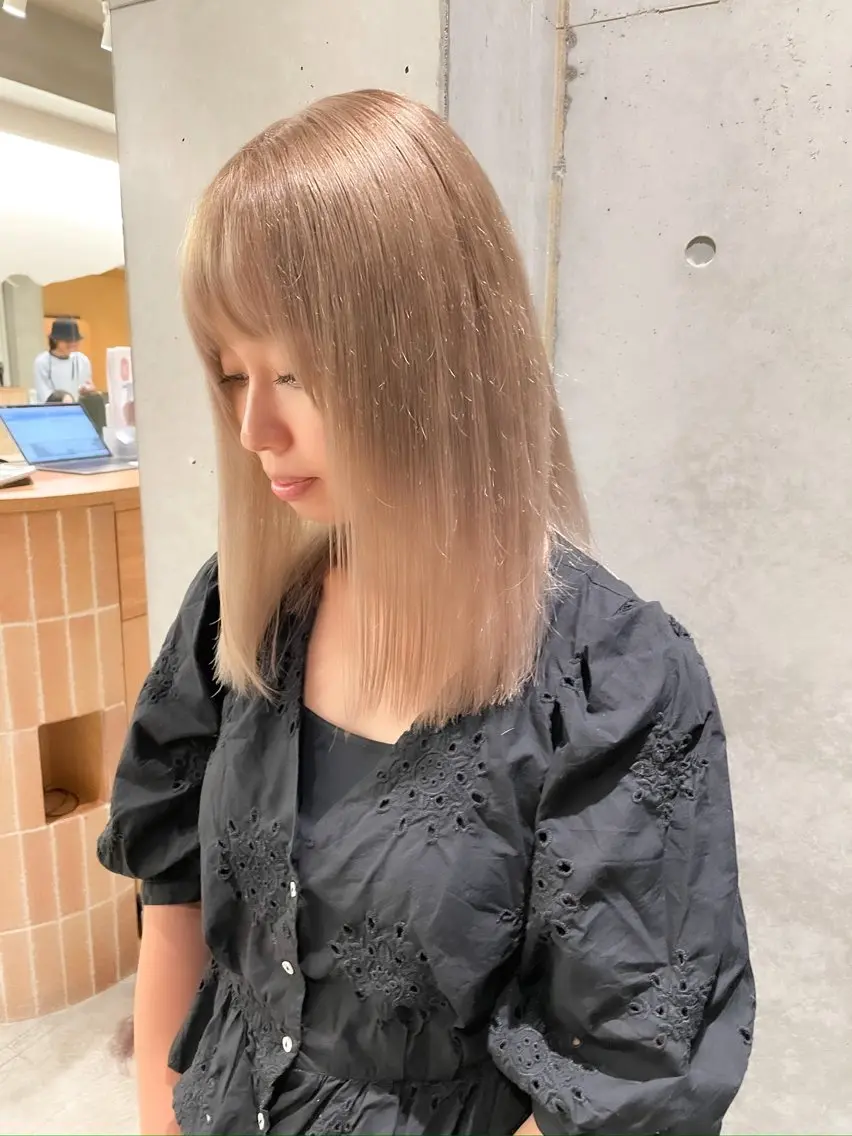 ミディアム カラー ヘアアレンジ ミニボブ/ブリーチ 🌈MISATOのヘアスタイル