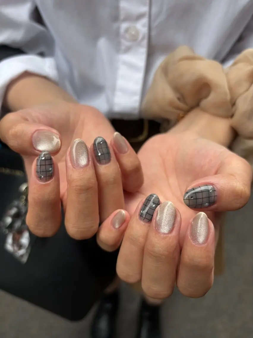ネイル ハンドネイル One ♡ YUKINEのネイルデザイン