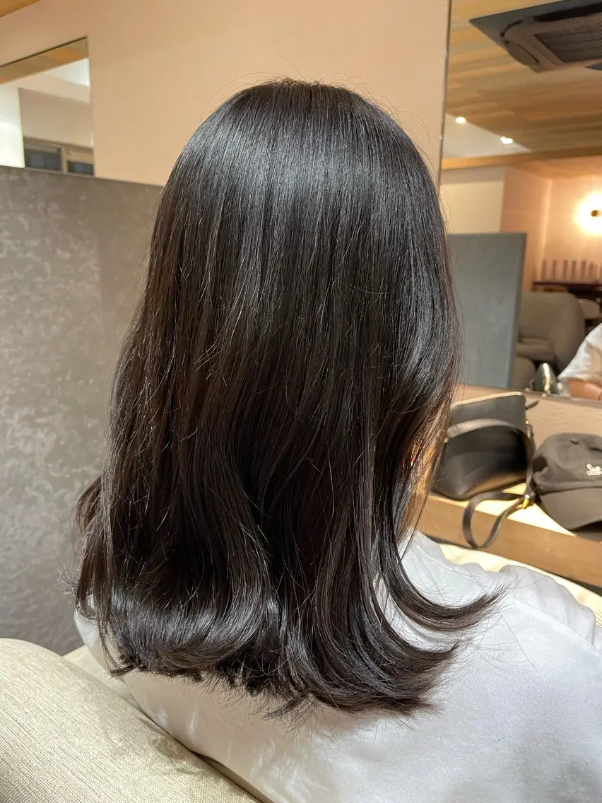 セミロング カラー Nao 🌷髪質改善🌷のヘアスタイル