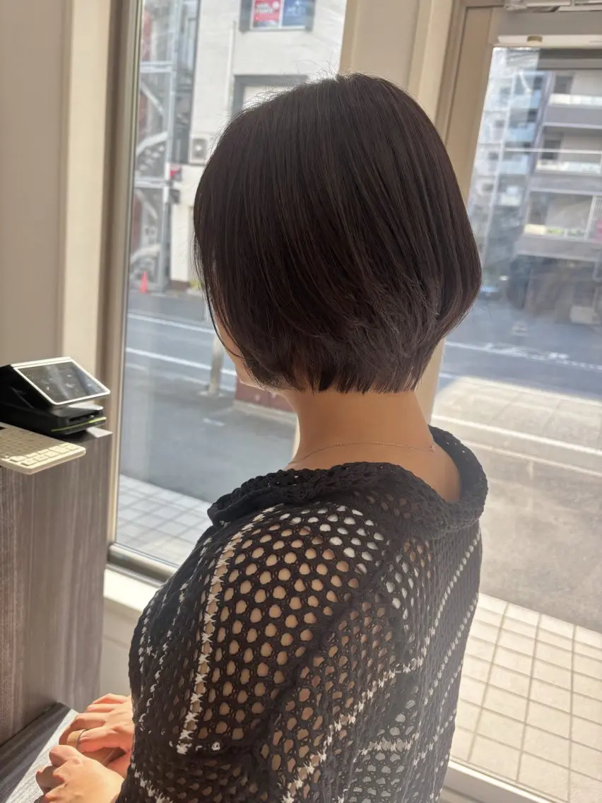 ショート ショートボブ ボブ ショートヘア カット ヘアカラー トリートメント 新村 華奈絵のヘアスタイル