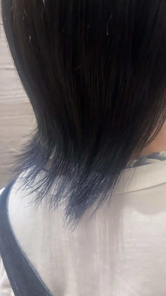 カラー デザインカラー ネイビーカラー Sayumi 🪐のヘアスタイル