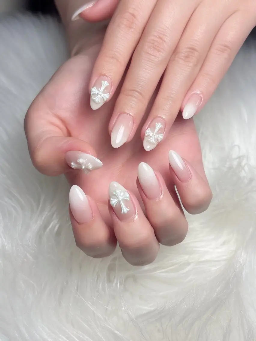 ネイル 💅ネイルハウス🏡 🎀TOMO🎀のネイルデザイン