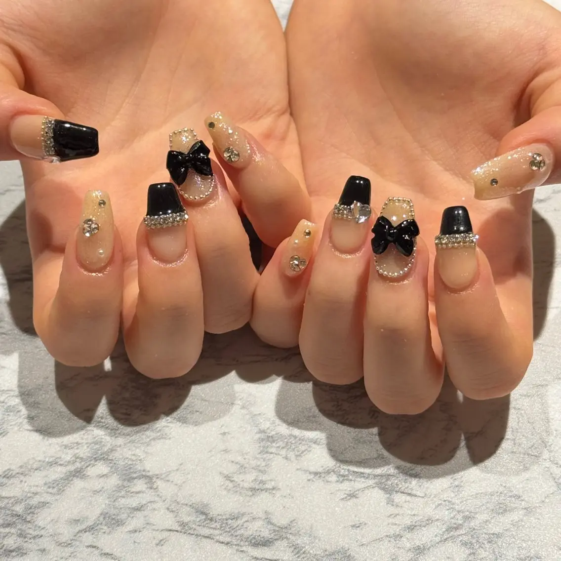 ネイル brodia nails m_riのネイルデザイン