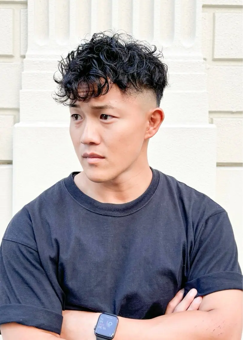 ショート パーマ メンズ メンズパーマ カット パーマ 三宮メンズカット ヨシイッキのヘアスタイル
