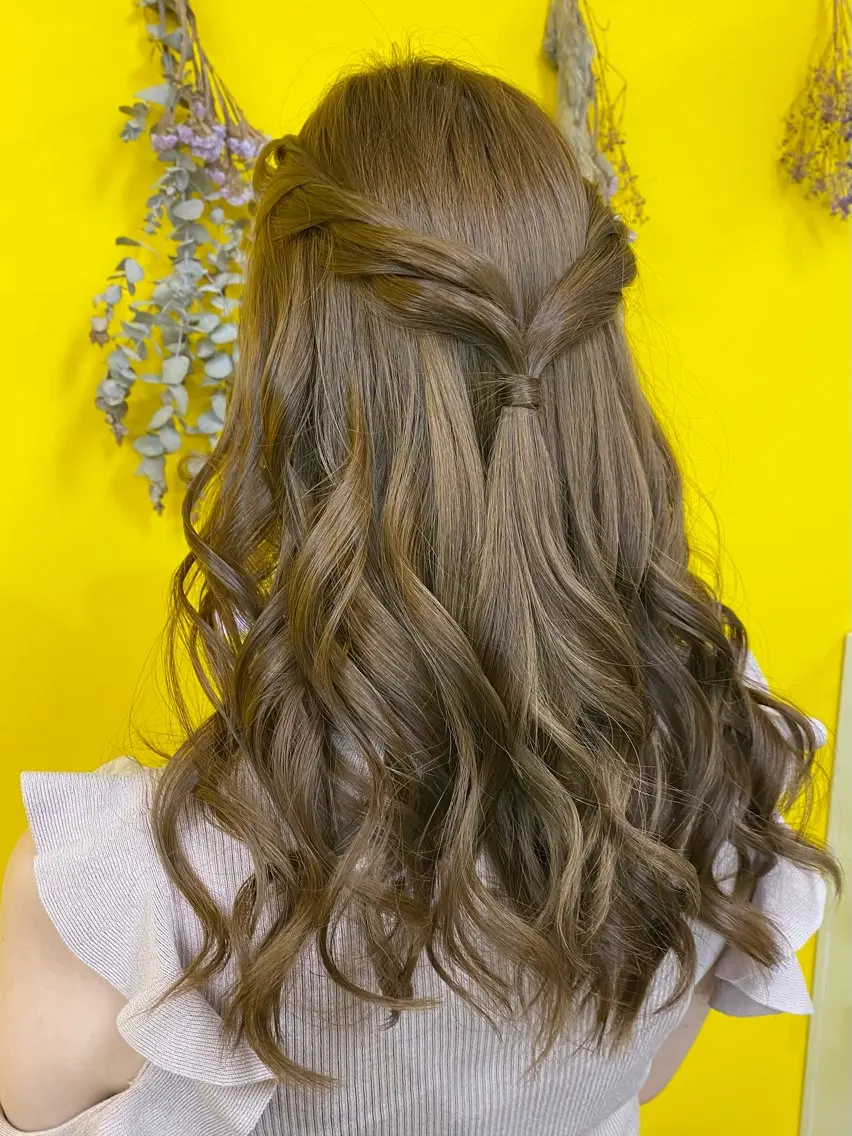 ロング ヘアアレンジ ヘアセット 新宿｜ヘアセット専門 ｜aira*｡ﾟのヘアスタイル