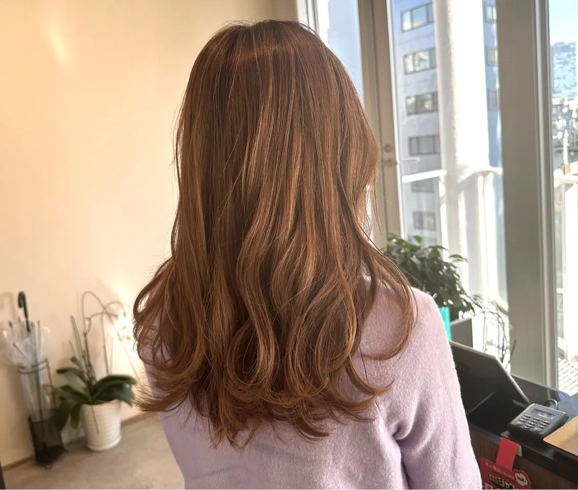 ミディアム カラー カット ヘアカラー トリートメント ✨髪質改善/ハイトー ン/艶髪高山のヘアスタイル