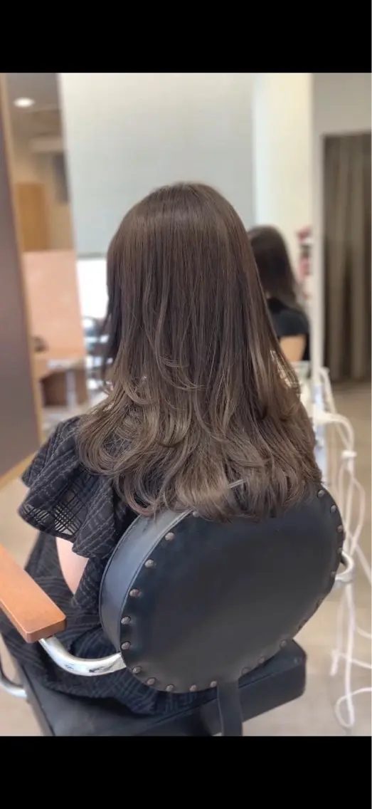 カラー ヘアカラー かづき /大阪梅田のヘアスタイル