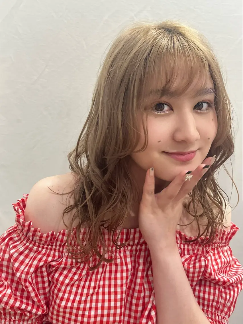 【🌟ご新規様限定🌟】カット✄﻿ + ケアカラー✨️トリートメントサービスの写真