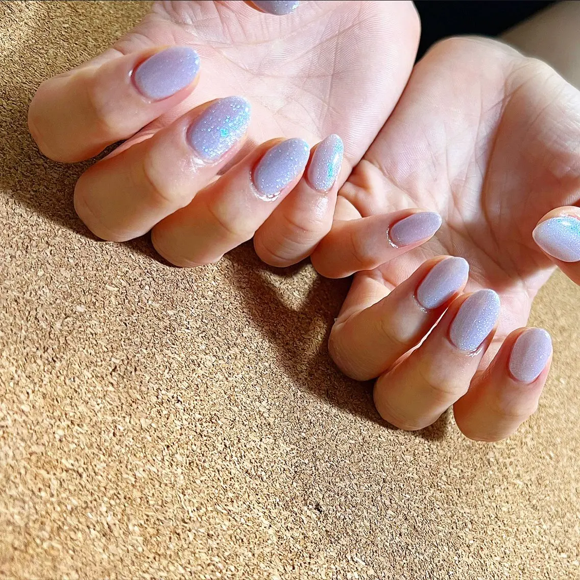 ネイル オーロラネイル 水色 マグネットネイル 夏ネイル ハンドネイル pointillé .ayaのネイルデザイン