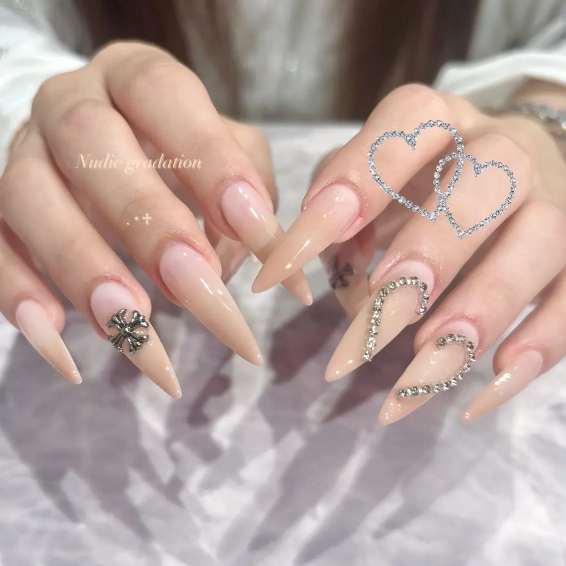 ネイル fein. rion🩷のネイルデザイン