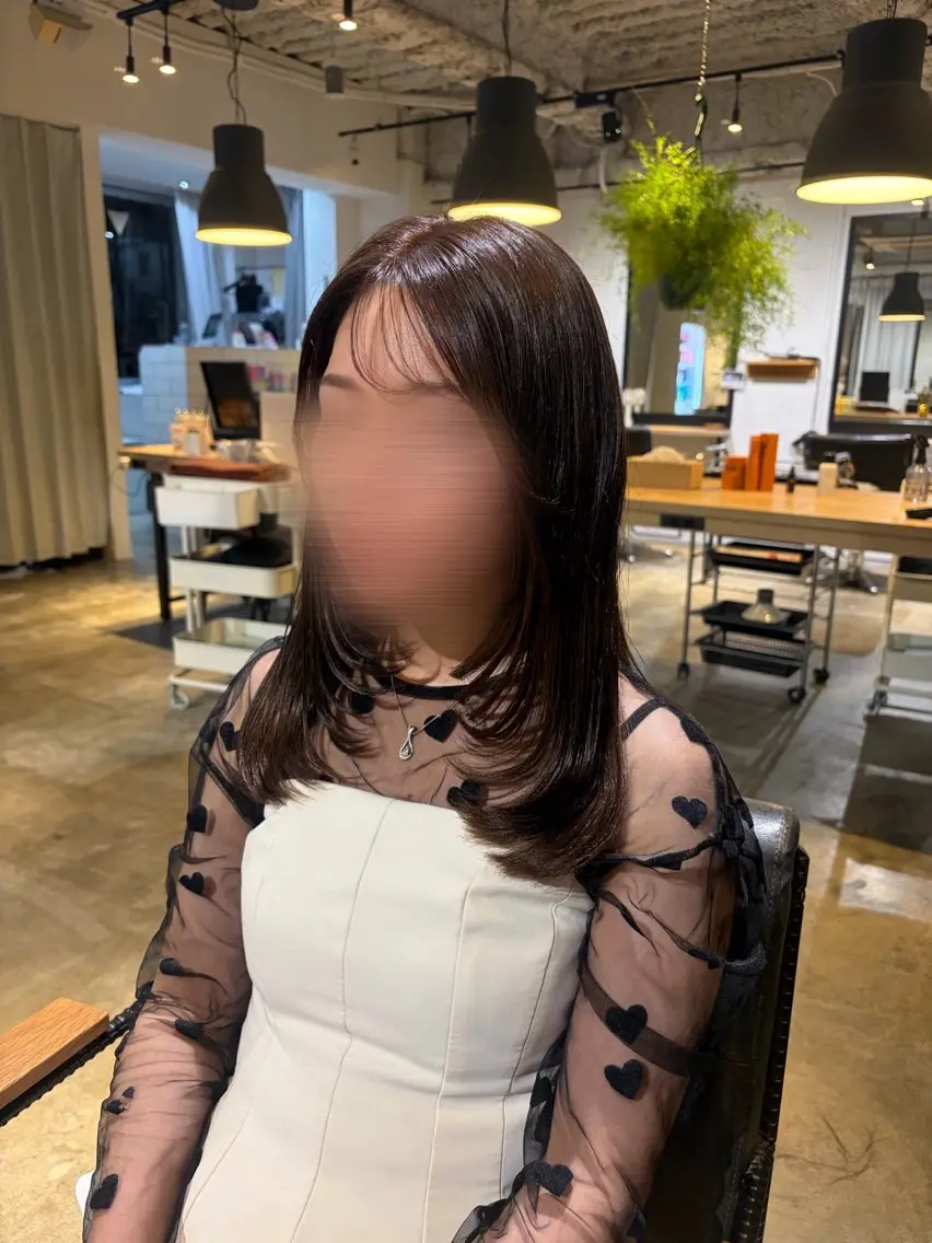 ミディアム レイヤーカット 心斎橋美容室 kotoneのヘアスタイル