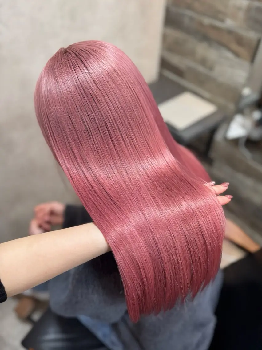 ロング 🫧はるか🫧 ブリーチ・髪質改善のヘアスタイル