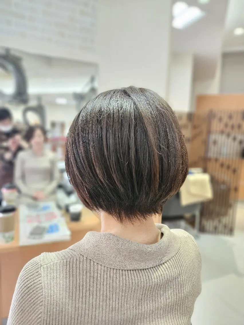 『迷ったらこれ』骨格×輪郭診断カット+ダメージレスカラーの写真