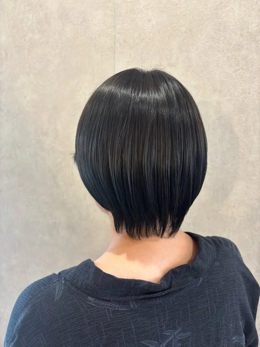 ショート カラー ヘアカラー トリートメント Yunoka/ミディ アム/透明感カラーのヘアスタイル