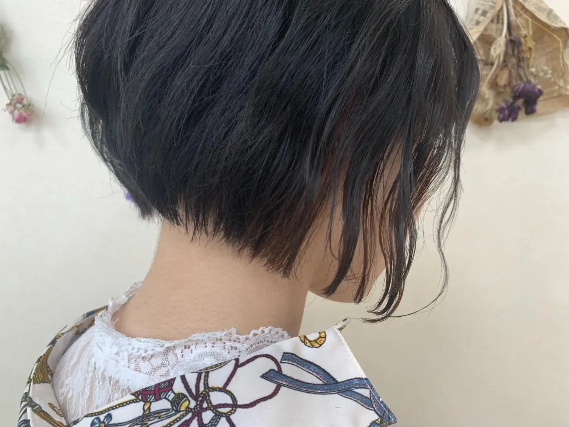ショート 切りっぱなしボブ ショートボブ ハンサムショート ボブ ショートヘア カット トリートメント 初めてのショート お任せください✂️のヘアスタイル