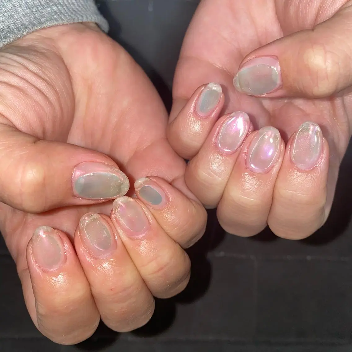 ネイル オーロラネイル クリアネイル 氷ネイル・うるうるネイル ハンドネイル Ulu  Nail 🌱MOMOKAのネイルデザイン
