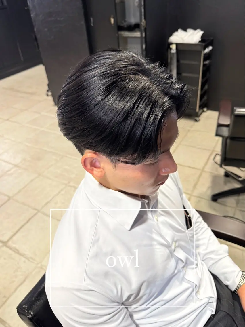 ショート パーマ メンズ センターパート メンズパーマ ニュアンスパーマ カット パーマ メンズ専門 美容師✨ アメ村 堀江颯瑛のヘアスタイル