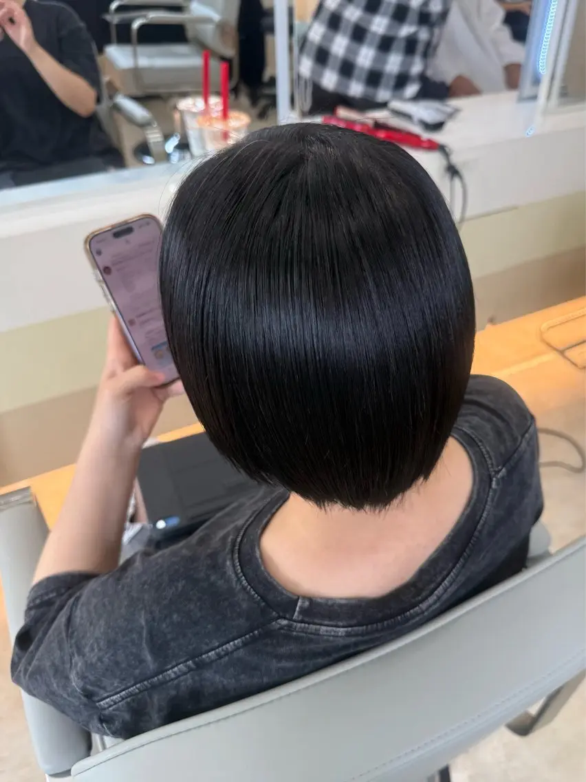 カラー 💙関 愛菜💙のヘアスタイル