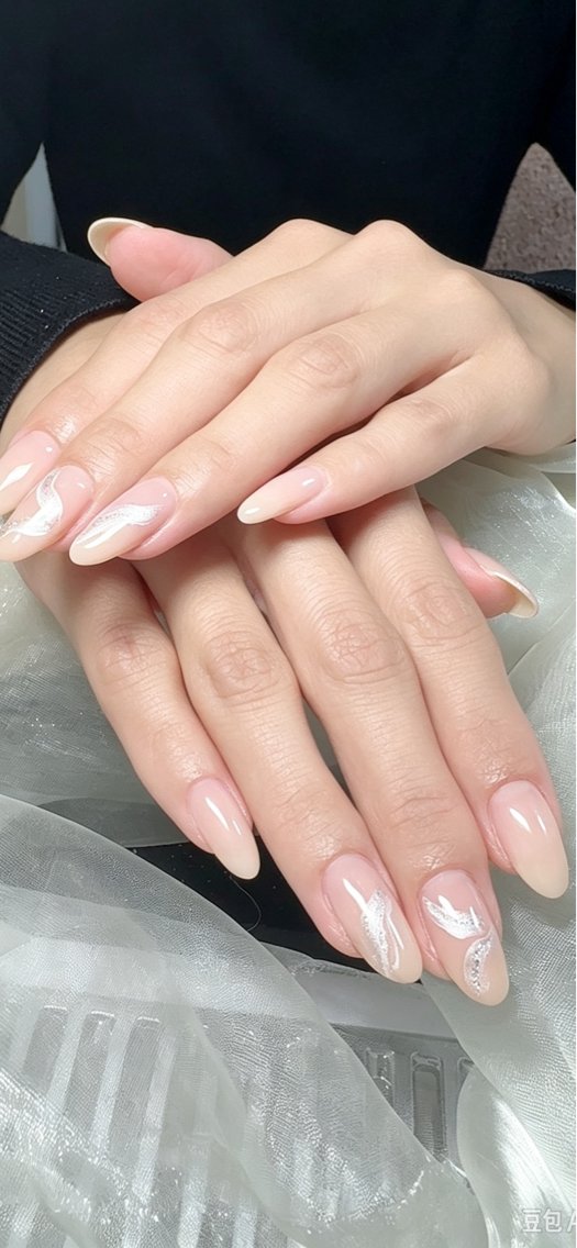 ネイル ルミネイル -リリのネイルデザイン