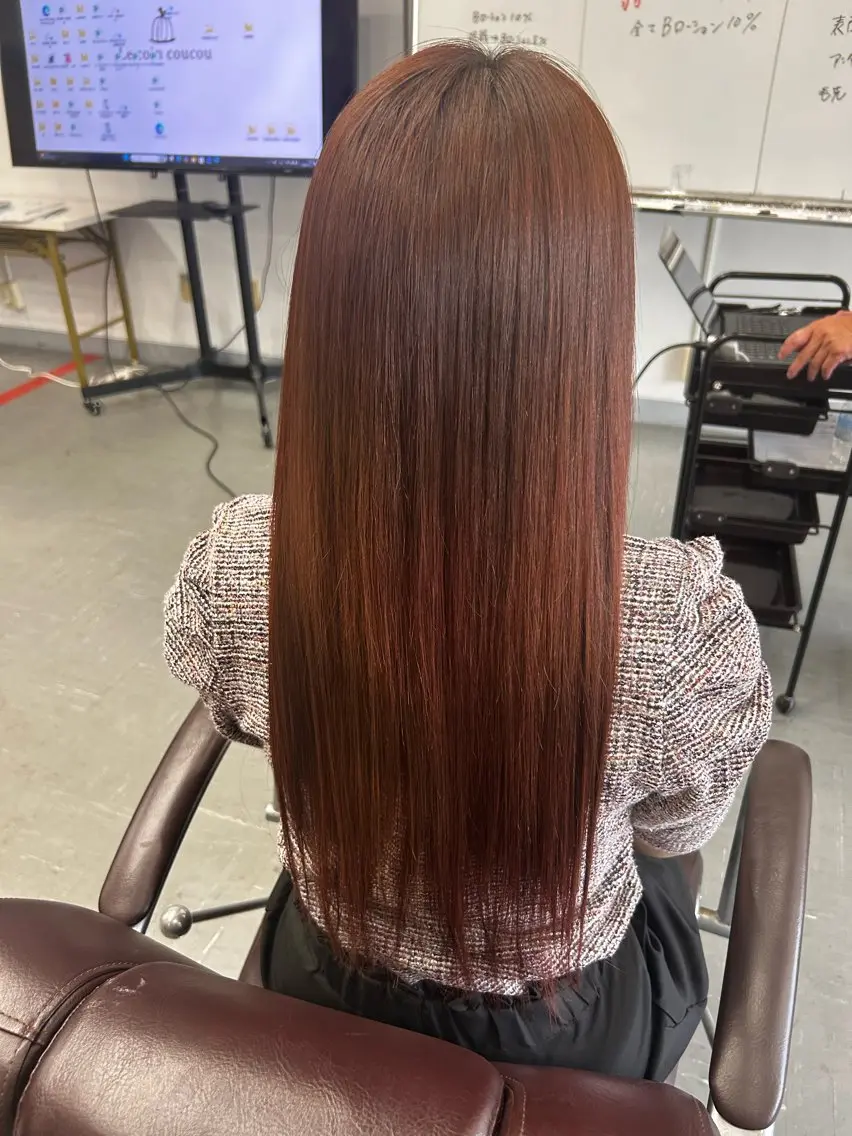 ロング カット 縮毛矯正 ヘアルームflat・ Rena🌼ྀིのヘアスタイル