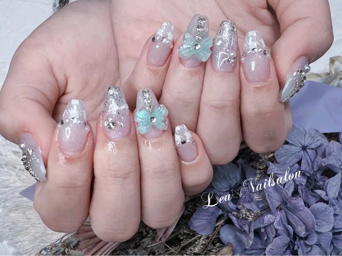 セミロング カラー ネイル Le’a NailSalonのネイルデザイン