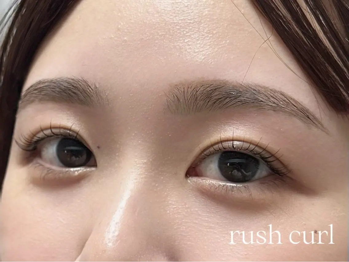 マツエク・マツパ 一重×まつ毛パーマ momo .の眉毛・アイブロウイメージ
