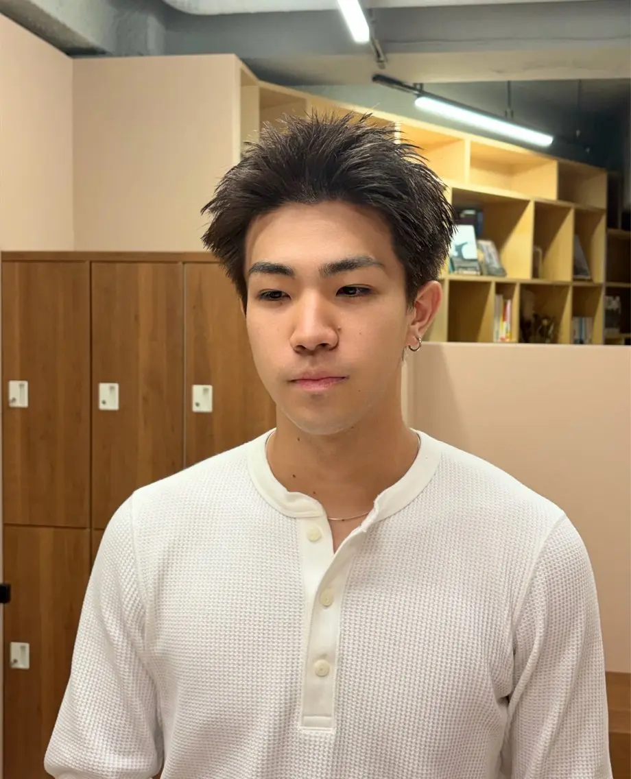カラー メンズ ヘアカラー ROCCOeast RURIのヘアスタイル