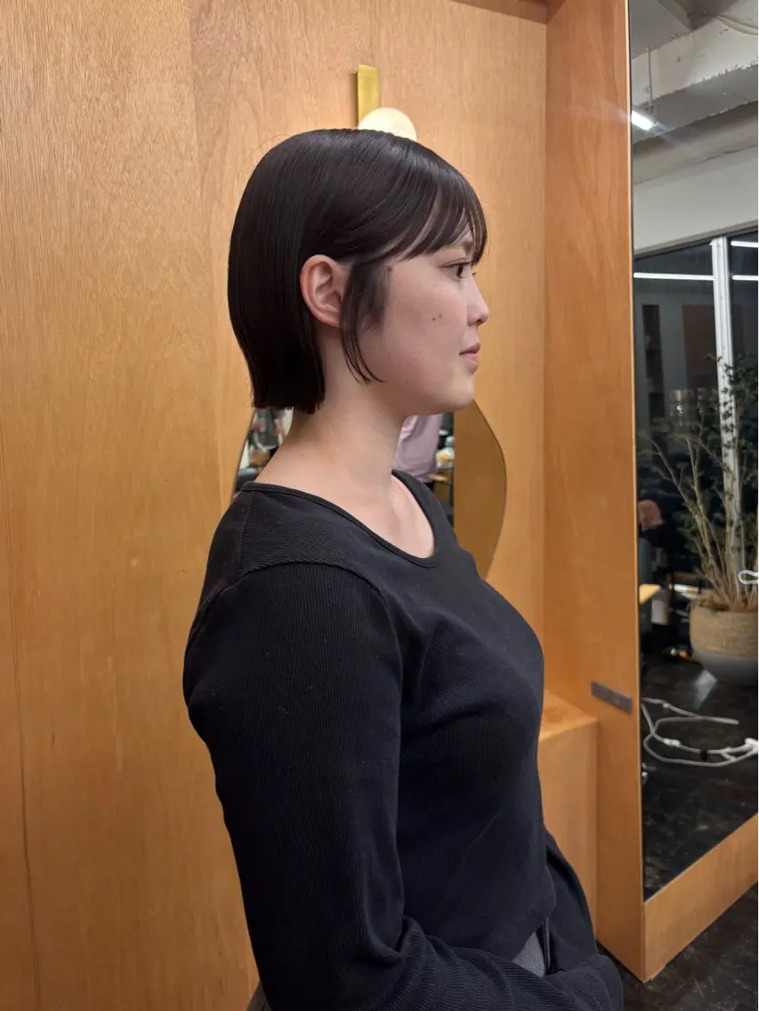 ショート pazu🪡 透明感カラー⟡.·のヘアスタイル