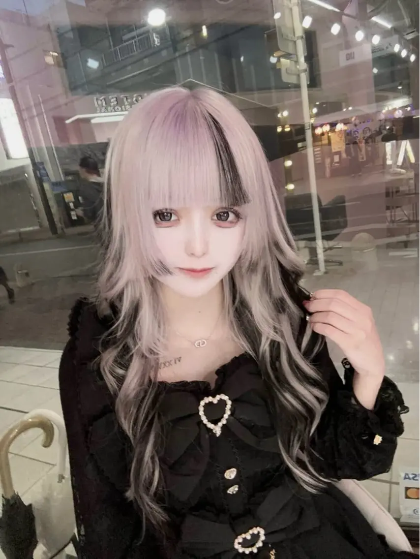 ロング 🌈ブリーチデザイン 🌈MANATOのヘアスタイル