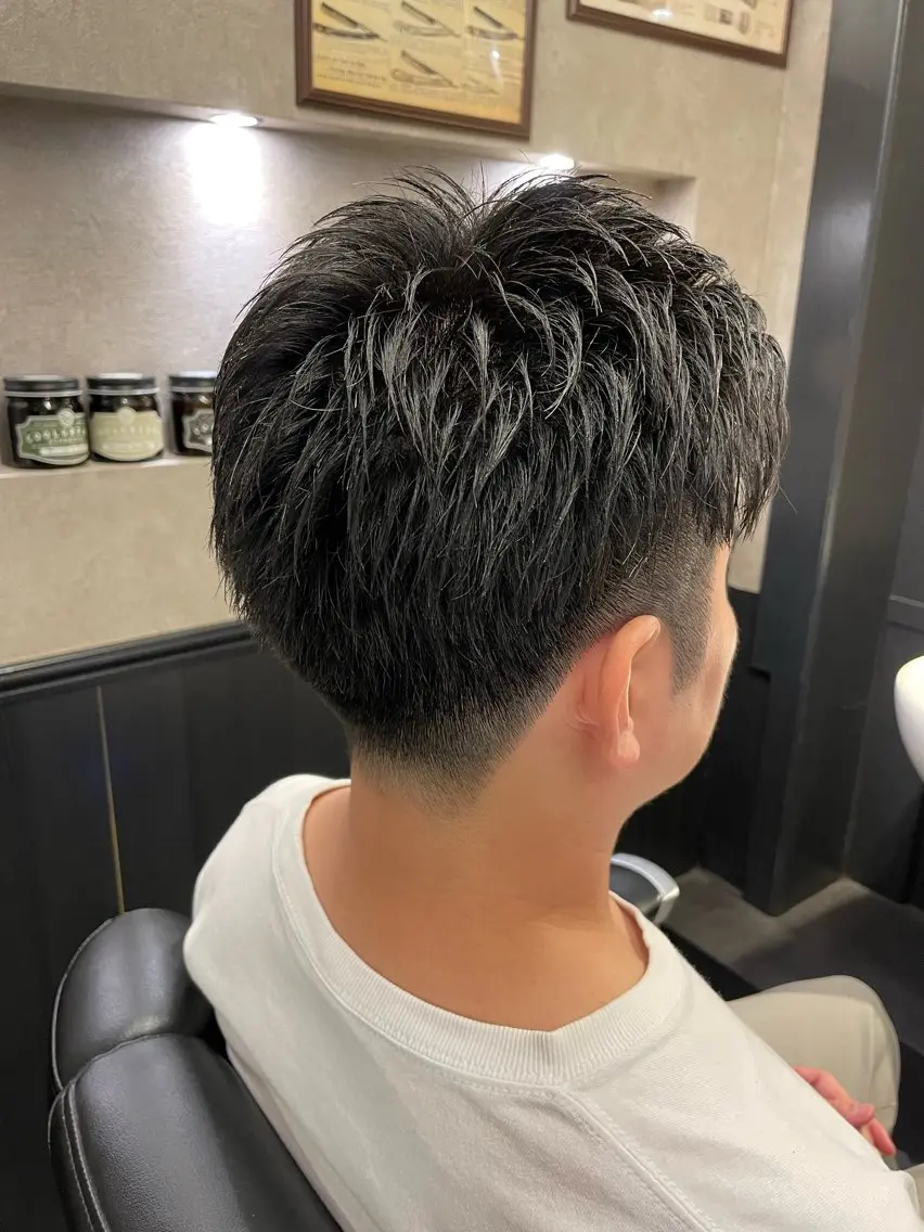 ショート メンズ SAKI SAKIのヘアスタイル