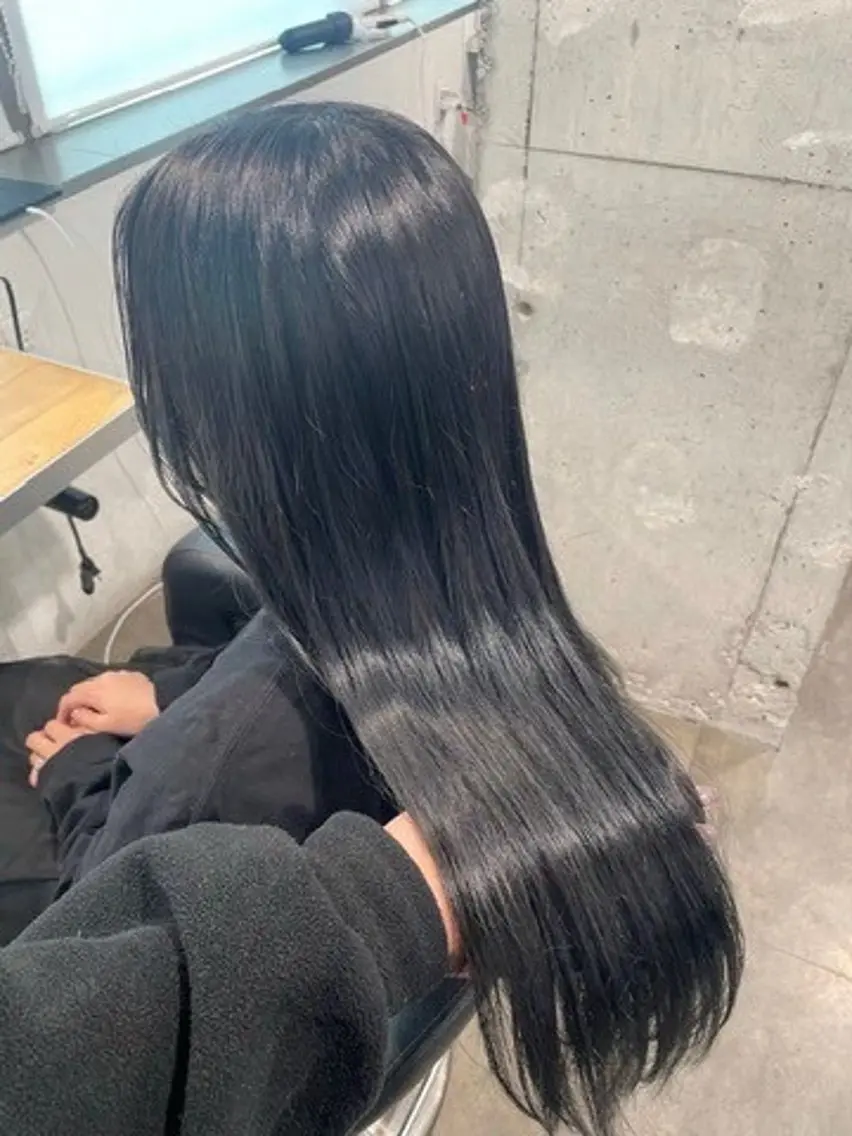 ロング カット ヘアカラー 似合わせ艶カラー🪽 ひかる🪽のヘアスタイル