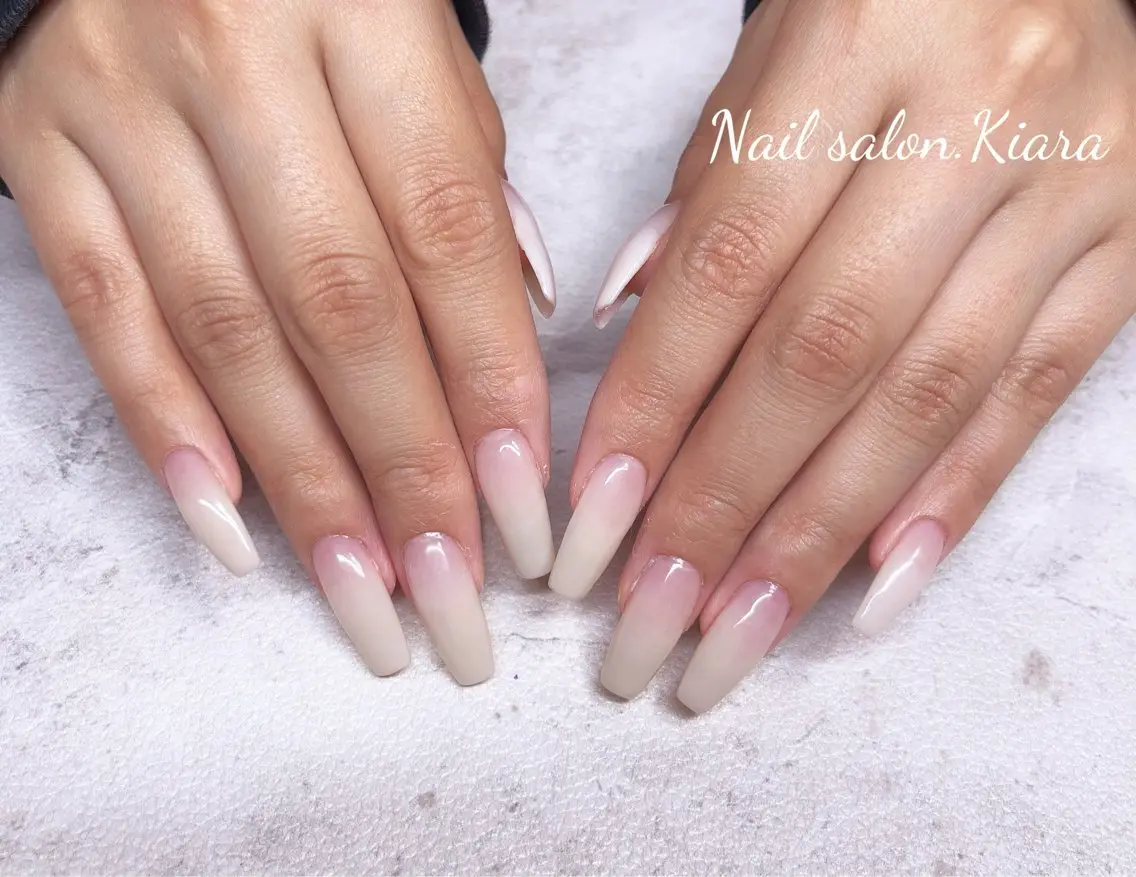 ネイル グラデーション 🍭Kiara Nail🍭のネイルデザイン