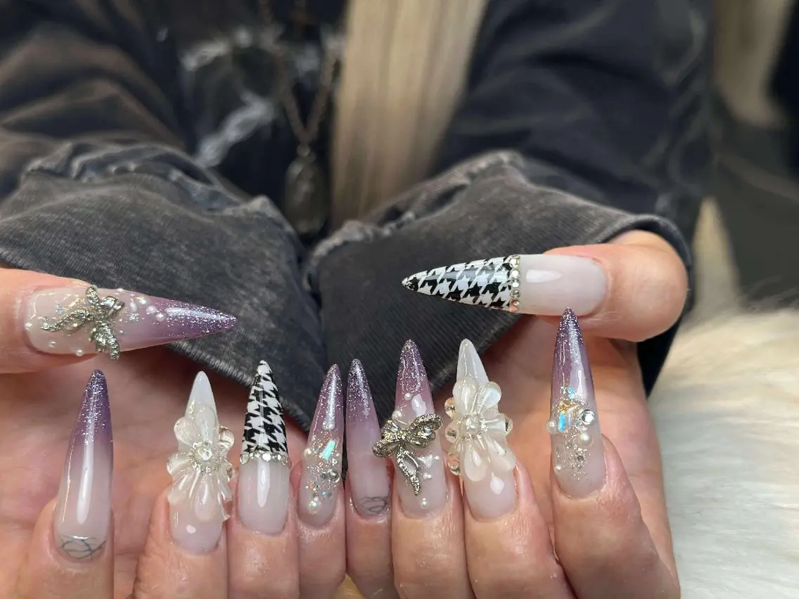ネイル アートネイル 成人式 ジェルネイル ニュアンスネイル 夏ネイル Nie Nail Shinokuboのネイルデザイン