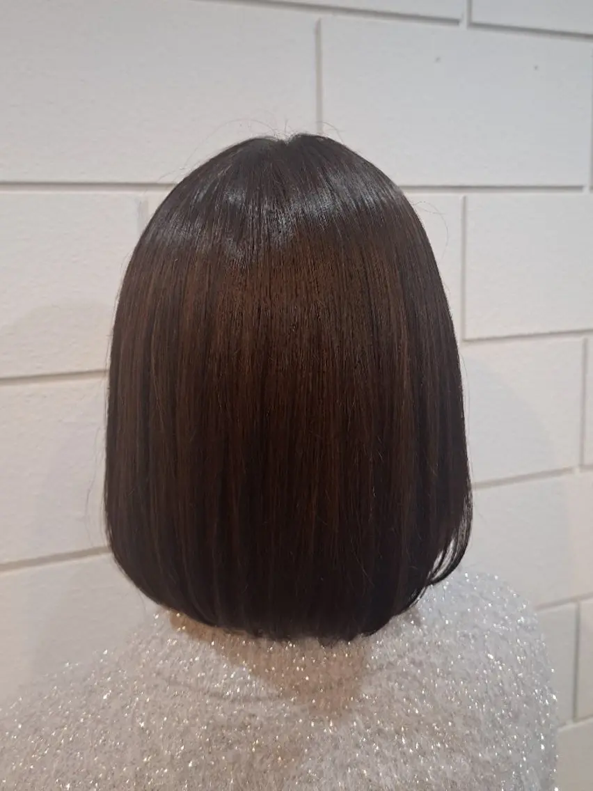 ミディアム カラー 松島 冬浬のヘアスタイル